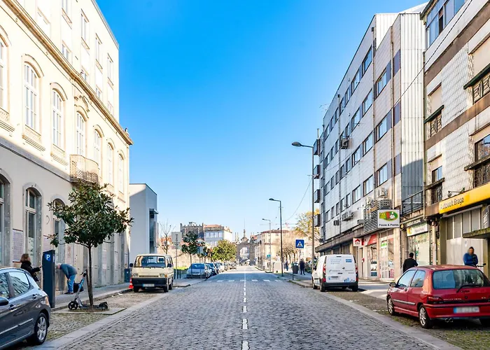 Campo Hortas C By Se Daire *